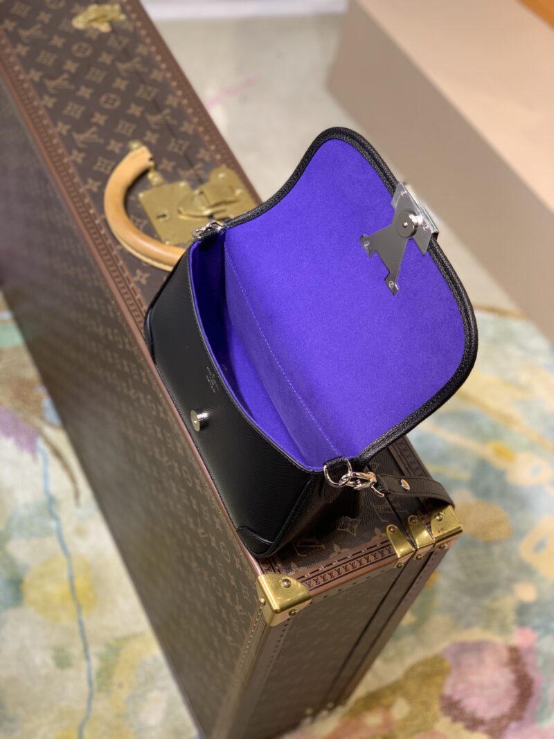 Louis Vuitton Buci Handbag-24.5 x 15.5 x 9CM - Image 3