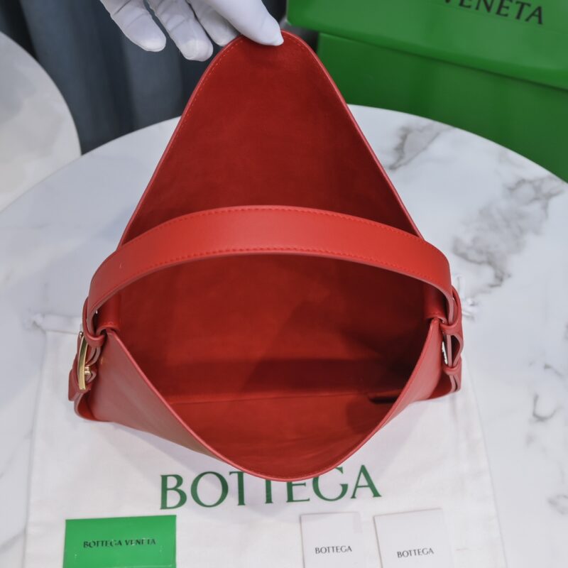 Bottega VenetaCradle Tote-30x23x16CM - Image 3