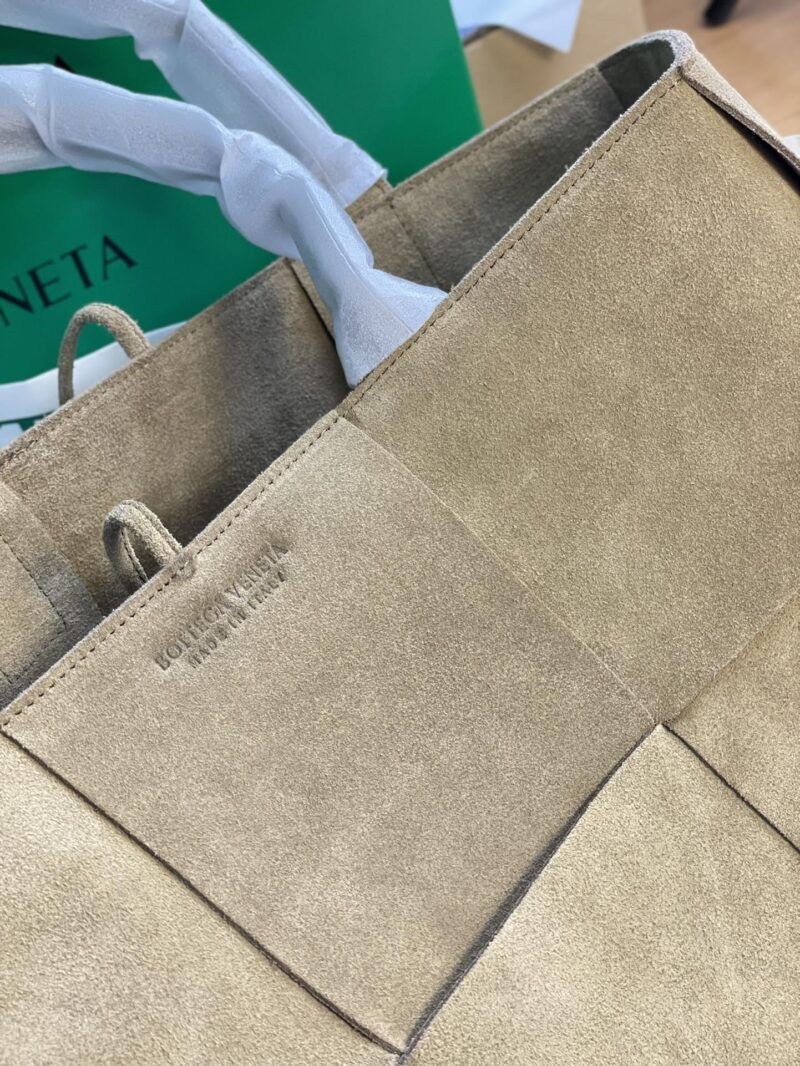 Bottega VenetaTote-41×27×14CM - Image 6