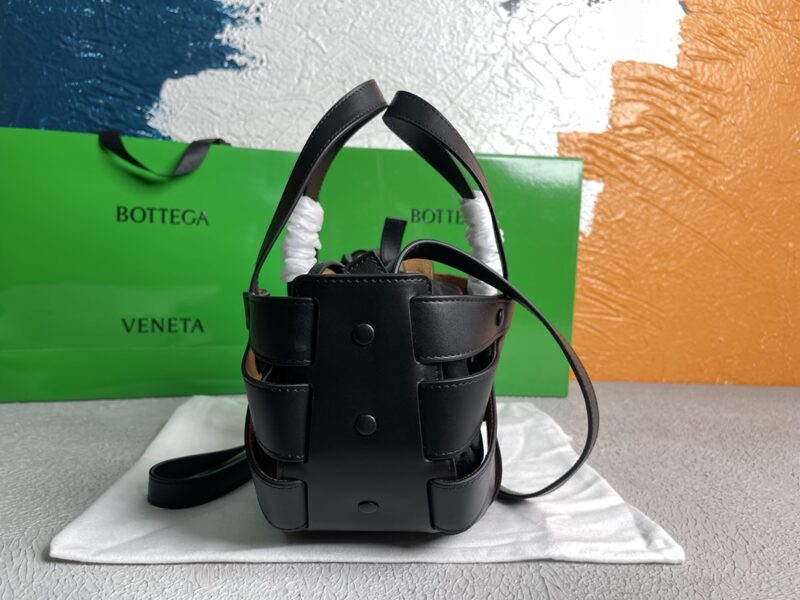 Bottega VenetaTote-25*15*10CM - Image 4