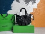 Bottega VenetaTote-25*15*10CM