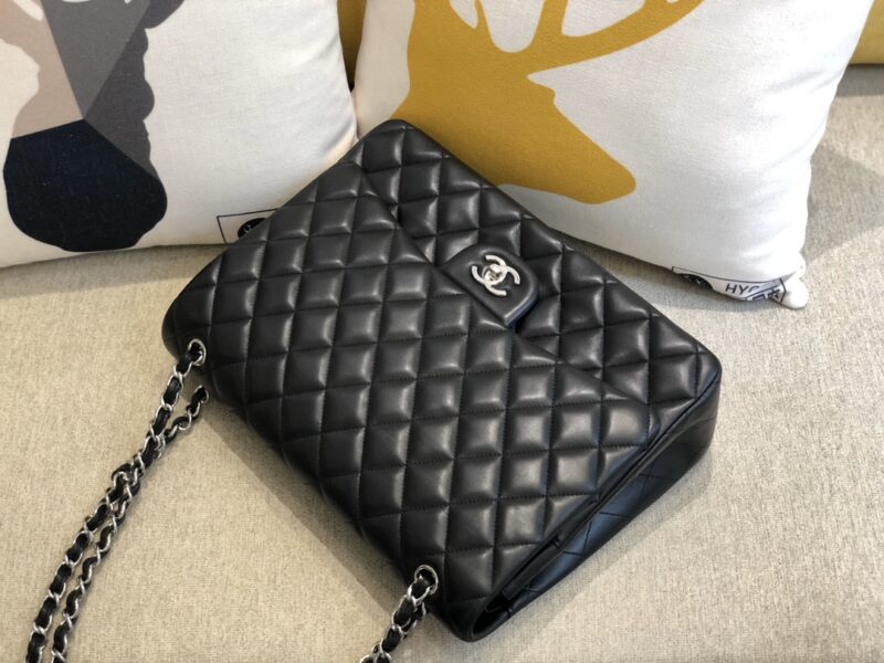 Ch@nel Flap Bag-Lambskin Leather-Maxi-33CM - Image 3