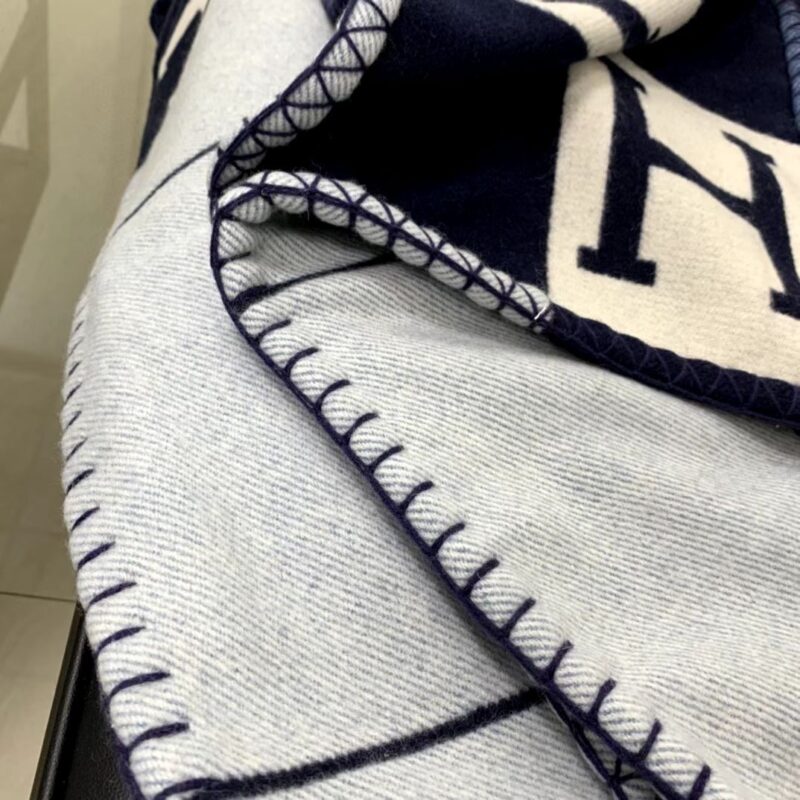 Hermes Blankets-180*140CM - Image 8