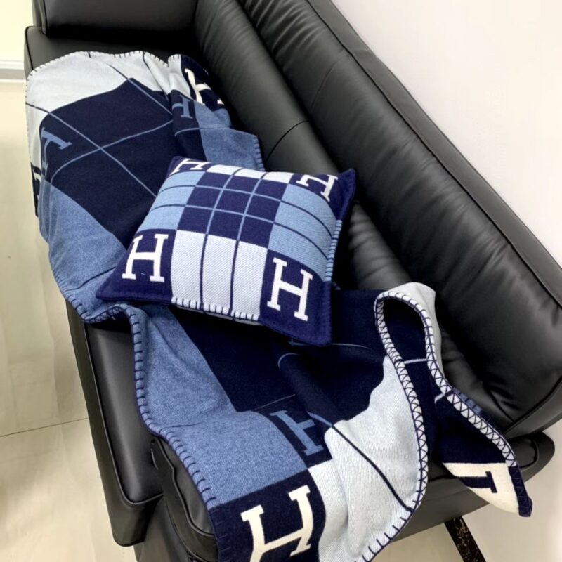 Hermes Blankets-180*140CM - Image 9