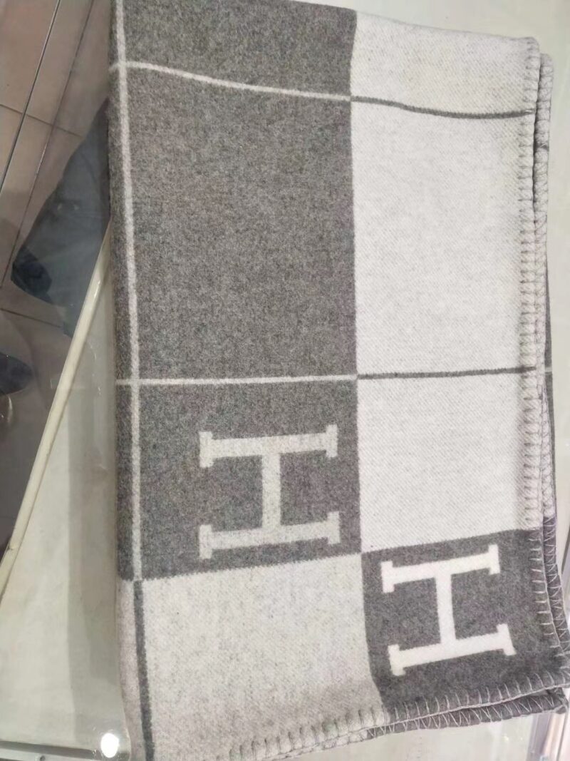 Hermes Blankets-180*140CM - Image 6