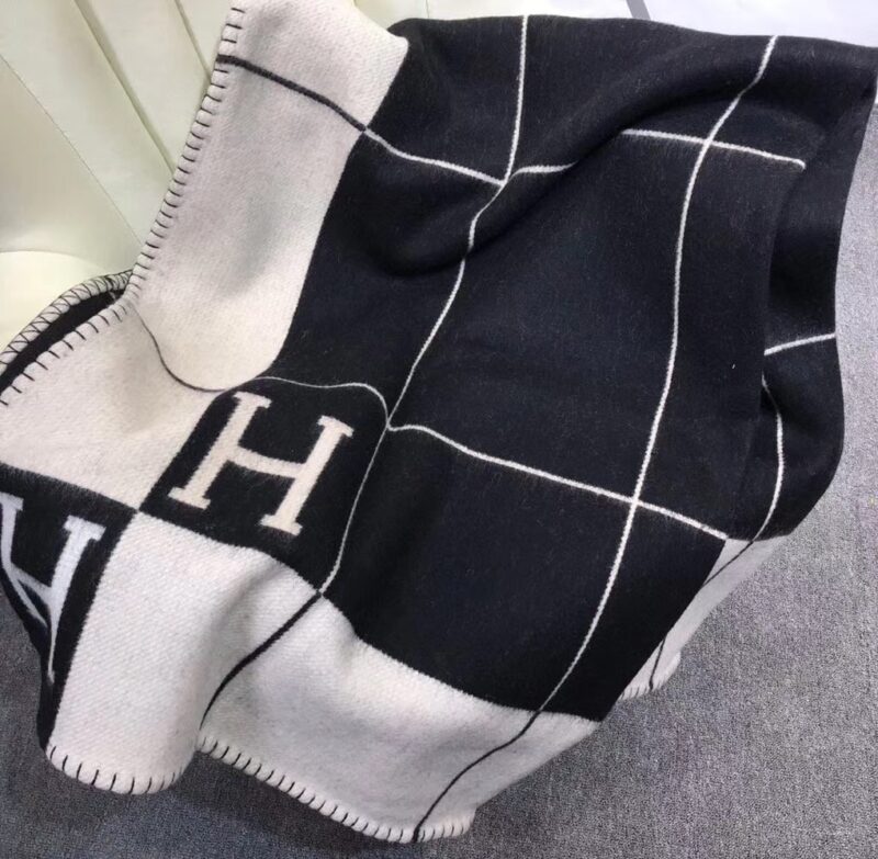 Hermes Blankets-180*140CM - Image 5