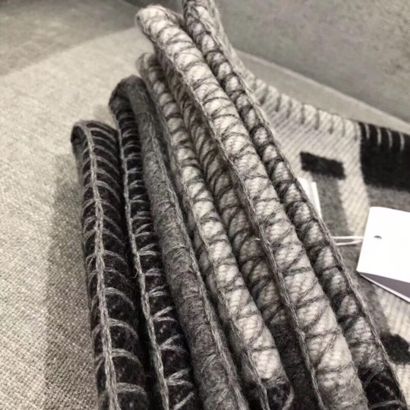 Hermes Blankets-180*140CM - Image 5