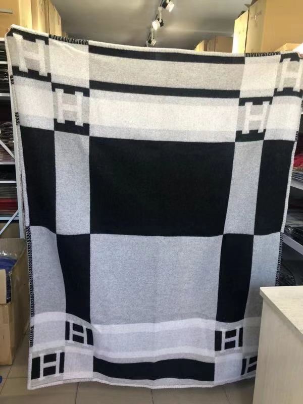 bag-762546rewrew_7_.jpg Hermes Blankets-180*140CM - Image 1