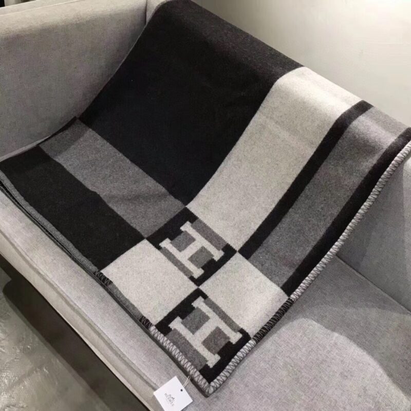 Hermes Blankets-180*140CM - Image 8