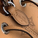 Louis Vuitton Bella Tote Bag-19 x 22 x 14CM - Image 4