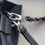 Louis Vuitton Bella Tote Bag-19 x 22 x 14CM - Image 3