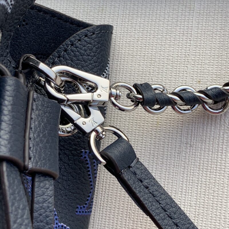 Louis Vuitton Bella Tote Bag-19 x 22 x 14CM - Image 3