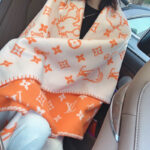 Louis Vuitton Blankets-180*140CM - Image 4