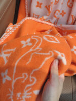Louis Vuitton Blankets-180*140CM - Image 6