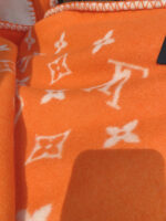 Louis Vuitton Blankets-180*140CM - Image 8