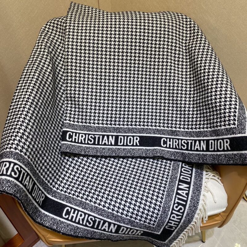 Diro Blankets-140*140CM - Image 2