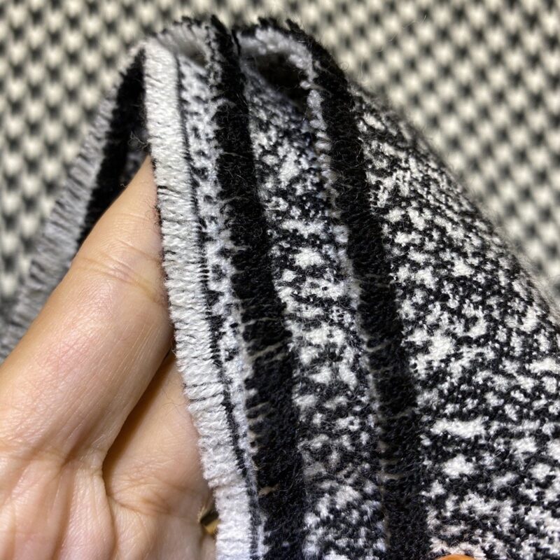 Diro Blankets-140*140CM - Image 8