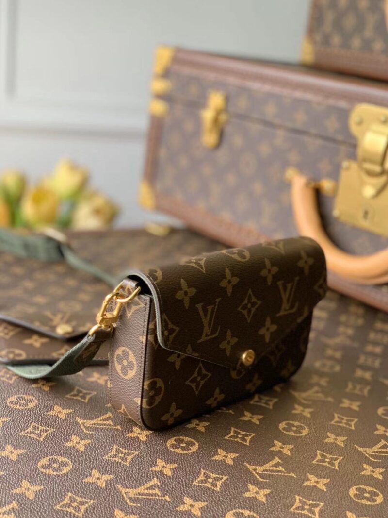 Louis Vuitton Multi Pochette Félicie Bag -17x9.6x3.5CM - Image 4