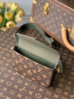 Louis Vuitton Multi Pochette Félicie Bag -17x9.6x3.5CM - Image 8