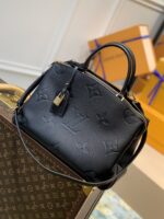 Louis Vuitton M45811 Petit Palais Handbags-34*24*15CM