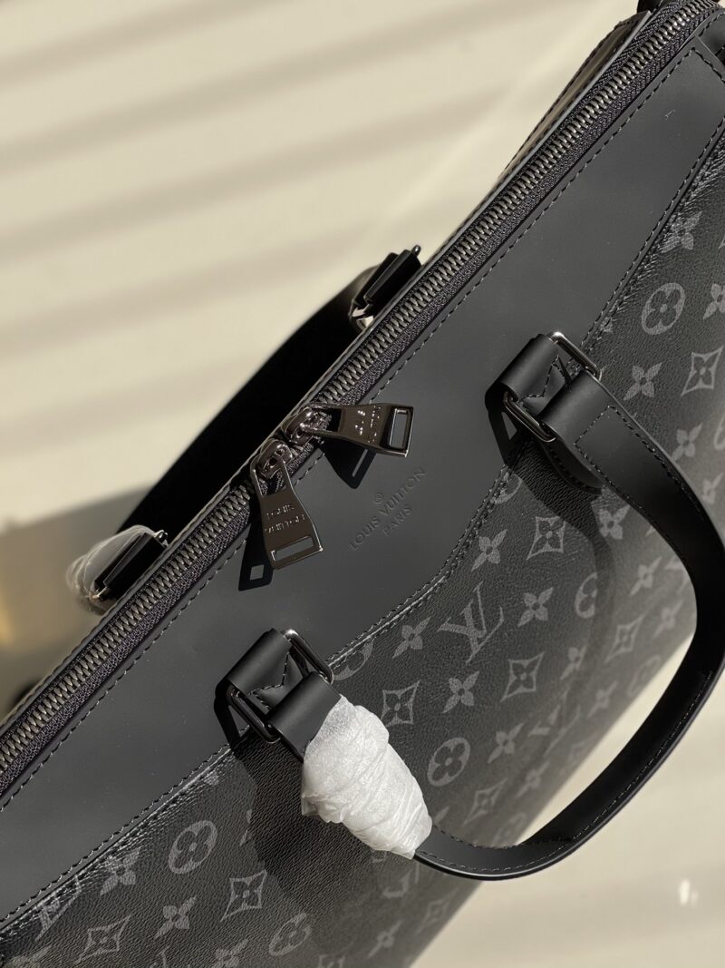 Louis Vuitton Briefcase Explorer Handbags-39*30*10 CM - Image 3