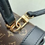 Louis Vuitton Trianon Handbags-21*18*11CM - Image 6
