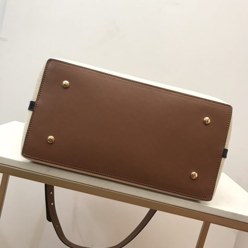 Burberry The Belt Tote-40*20*39CM - Image 2