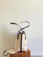 Burberry The Belt Tote-35*15*31CM - Image 4