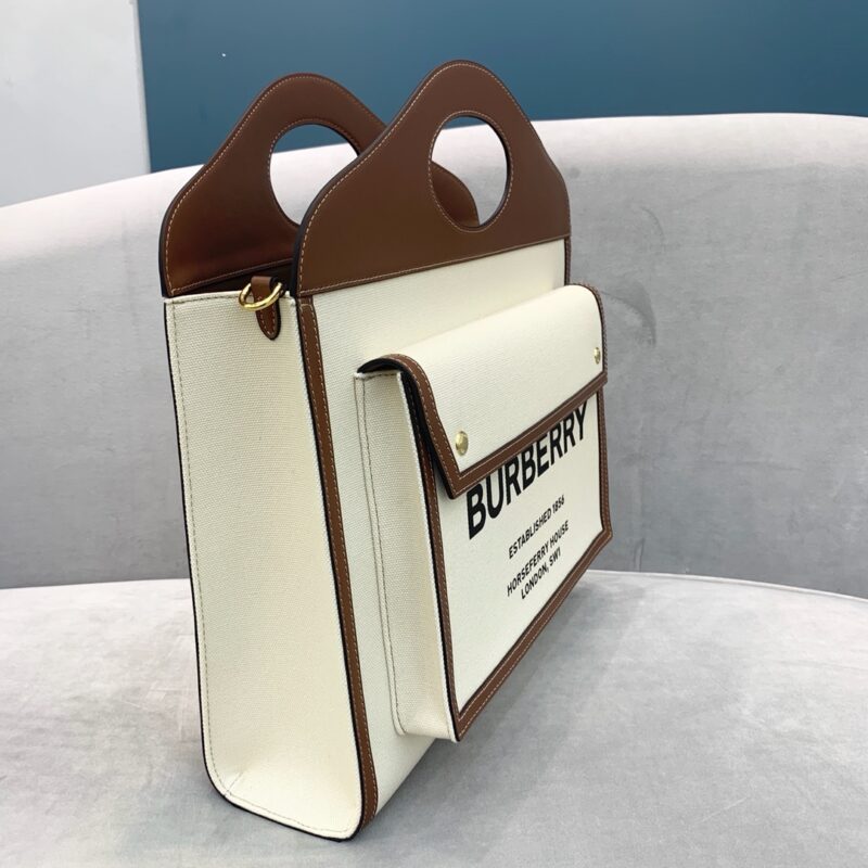 Burberry Pocket Bag-37x7x41CM - Image 3