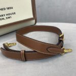 Burberry Pocket Bag-37x7x41CM - Image 7