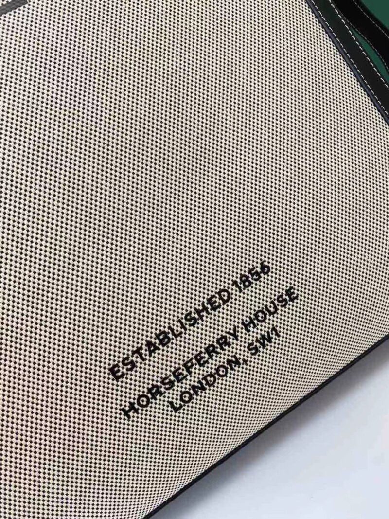 Burberry Tote-35.5 x 8.5 x 38CM - Image 8