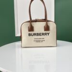 Burberry Tote-30 x 11 x 22.5CM