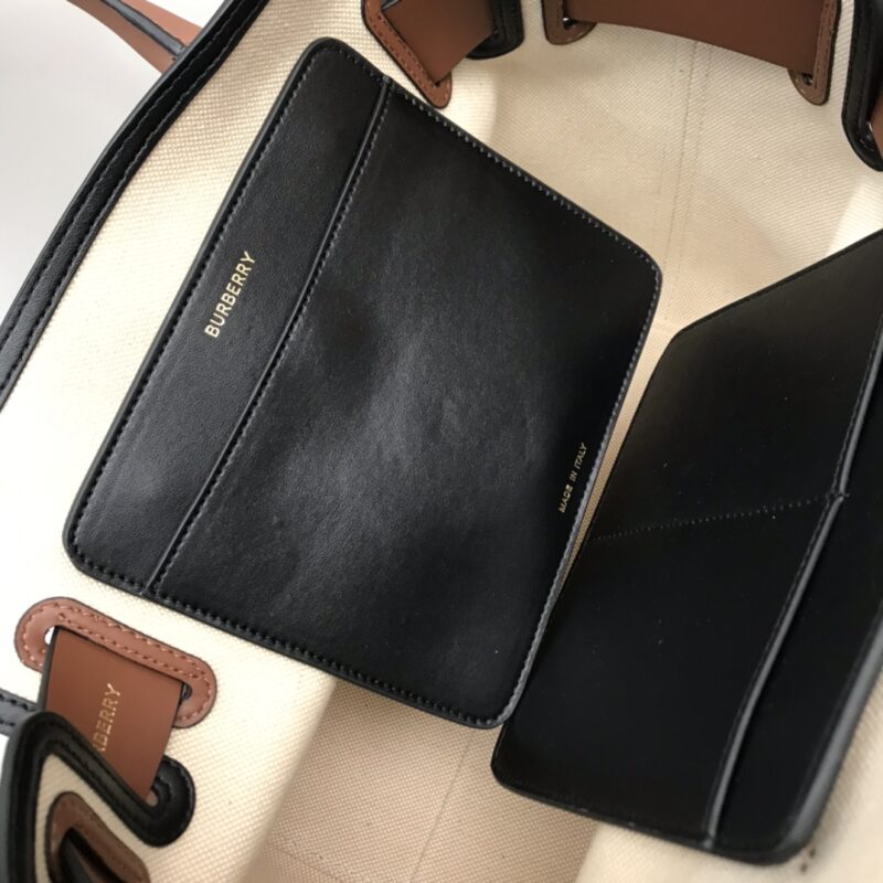 Burberry The Belt Tote-28*16*26CM - Image 5