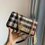 Burberry Lola Chain Bag-23*13*6CM - Image 6