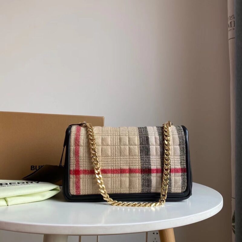 Burberry Lola Chain Bag-23*13*6CM - Image 8