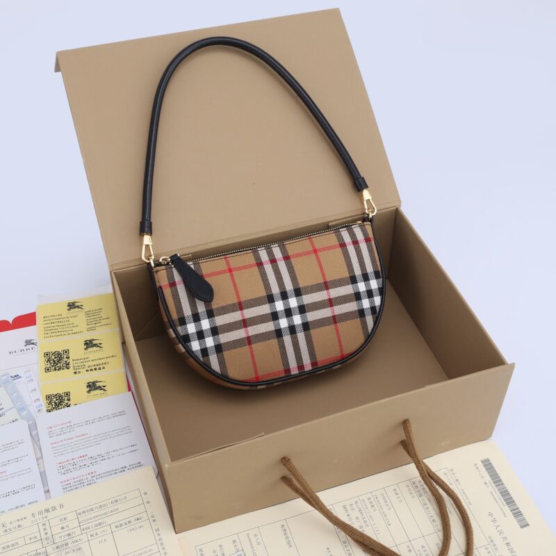 Burberry Vintage Bag-21*4*12CM - Image 3