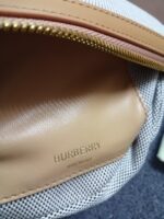 Burberry Vintage Bag-21*4*12CM - Image 9