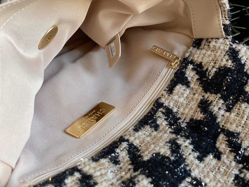 Ch@nel 19 Flap Bag-26CM - Image 2