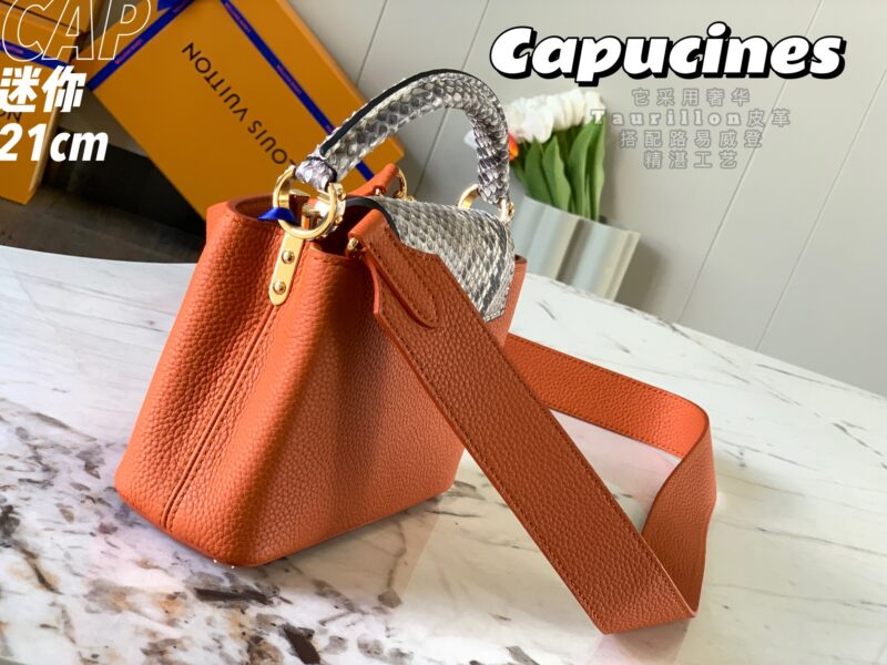 Louis Vuitton Mini Capucines Handlebag-21*14*8CM - Image 3