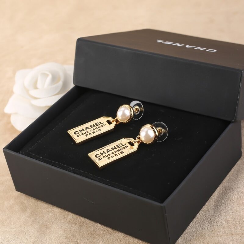 Ch@nel Earring - Image 2