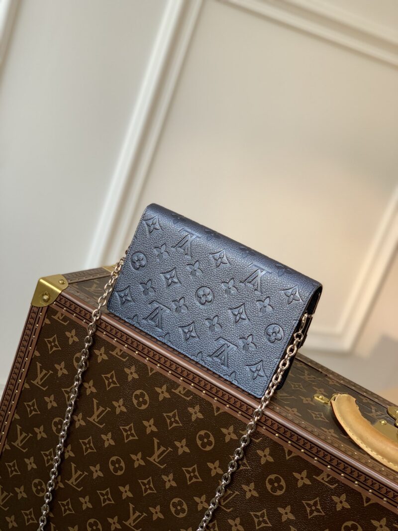 Louis Vuitton Vavin Handbags-19*13*4CM - Image 5