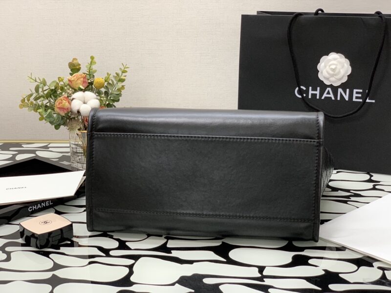 Ch@nel Shopping Bag - Image 8