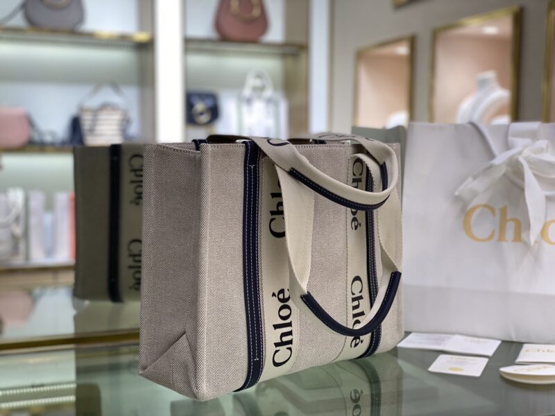 Chloe Woody Tote Bag - Image 9