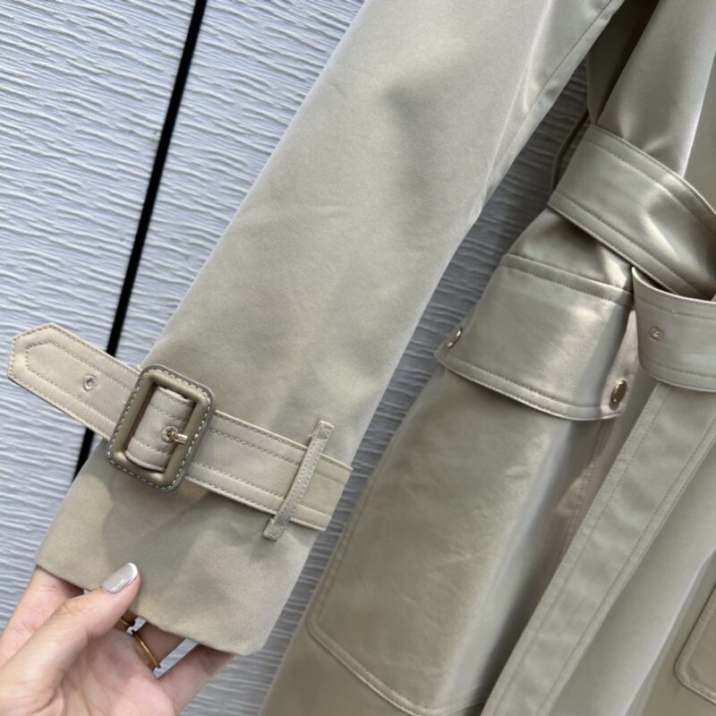 Burberry 2022SS Windbreaker - Image 8