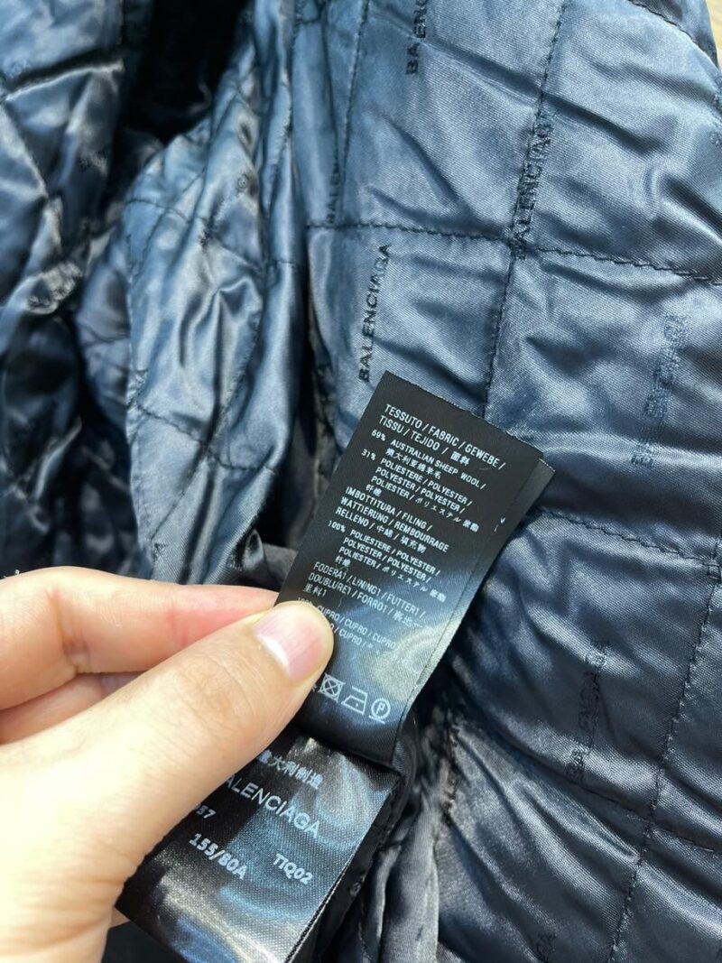 Balenciaga Fleece - Image 8