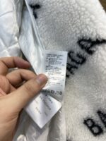Balenciaga Fleece - Image 4