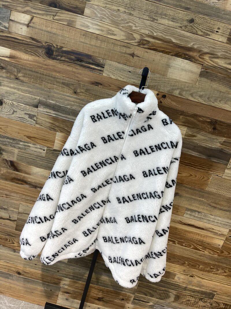 Balenciaga Fleece - Image 7