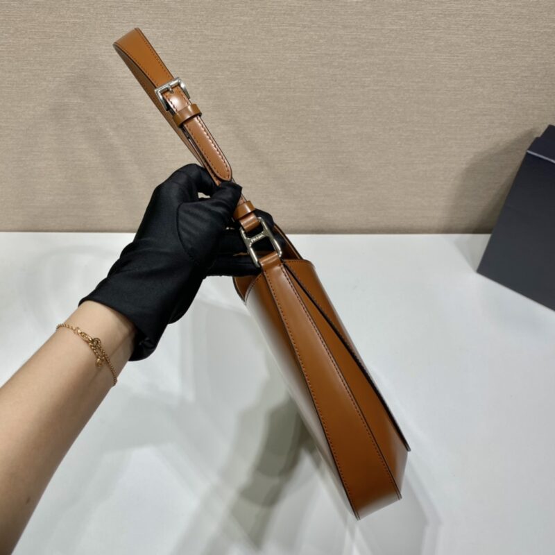 Prada Cleo Handbags-Patent Leather-30X18.5X4CM - Image 7