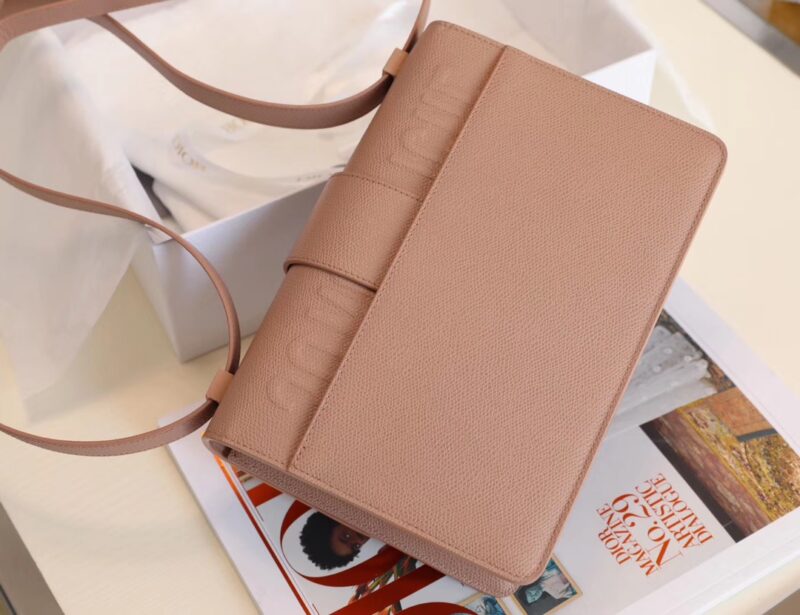 Di0r 30 Montaigne Bag-24*17*8CM - Image 3