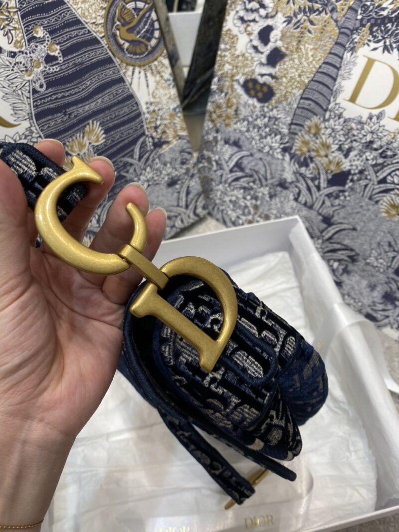 Diro Oblique Bag-25.5*20*6.5CM - Image 9